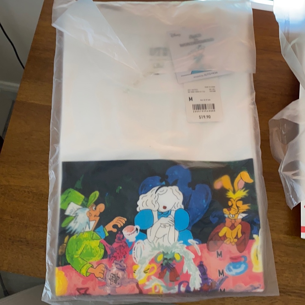 Uniqlo Alice in Wonderland Collection Tee